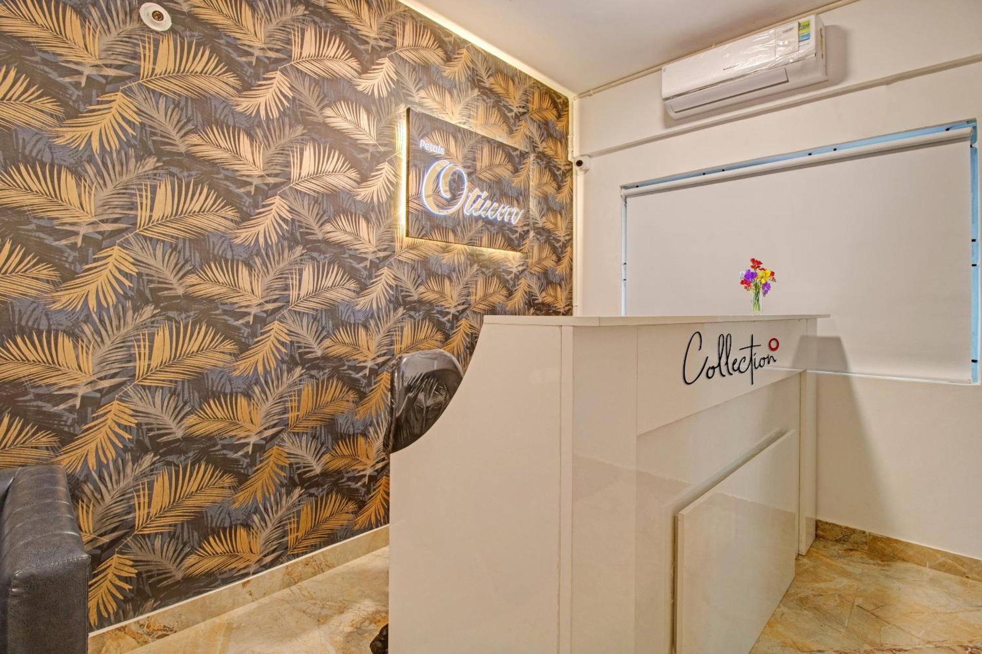 Super Collection O Petals Otium Business Hotel Bangalore Exterior photo